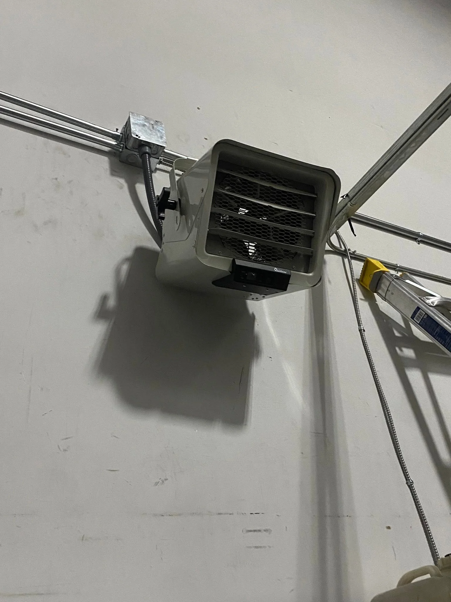 Overhead Conduit & Aerial Drops